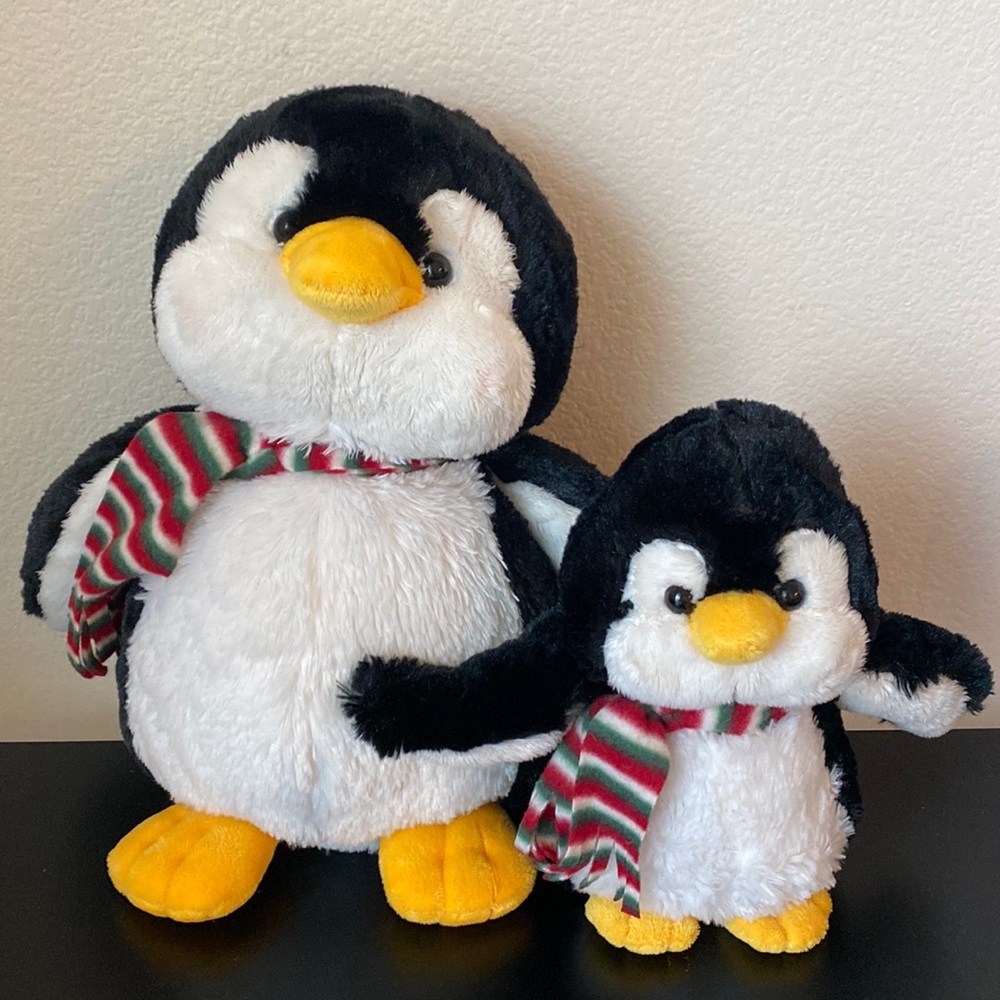 Penguin Toy Set, 22cm (small one) and 32cm (big one)